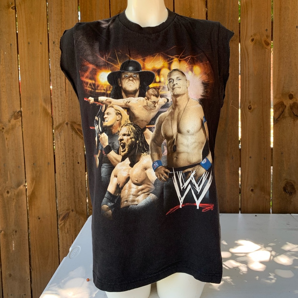 Vintage 2008 WWE John Cena Undertaker and More Wrestler Cut sleeves T-shirt M